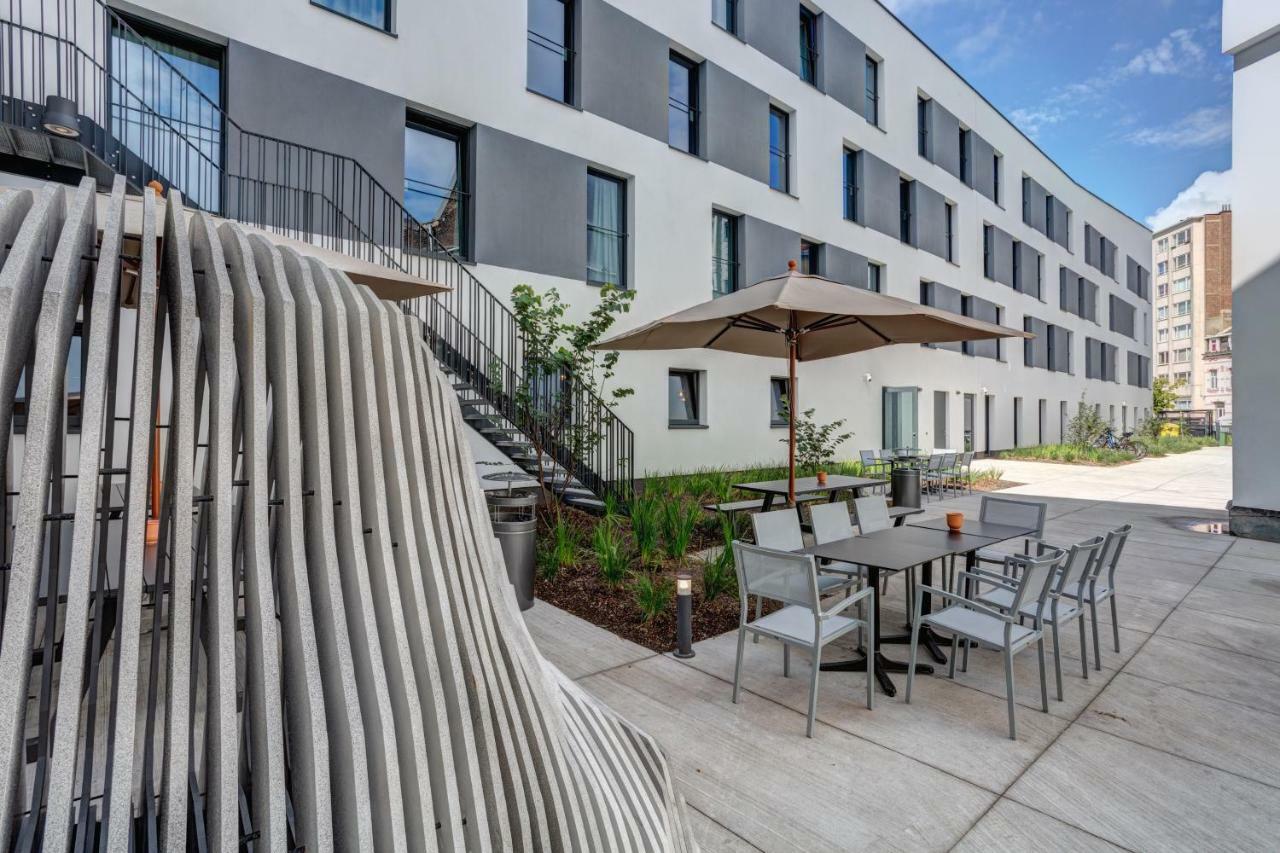Hotel Meininger Gare Du Midi 3*